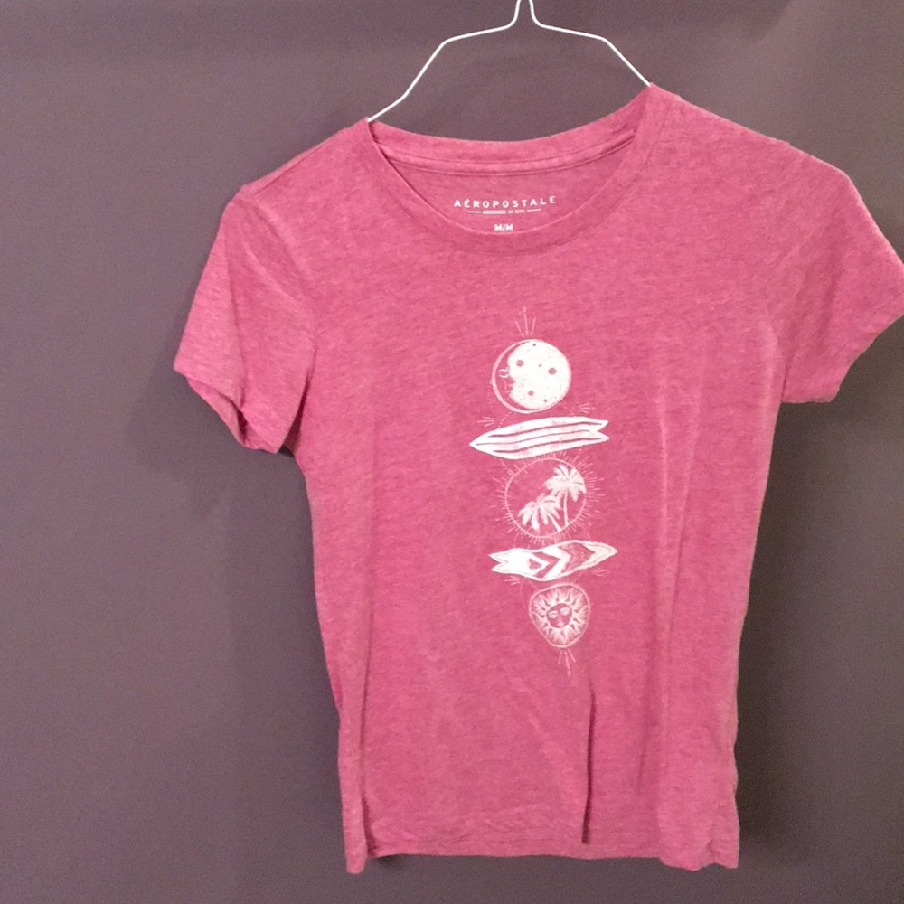 Aeropostale tshirt.